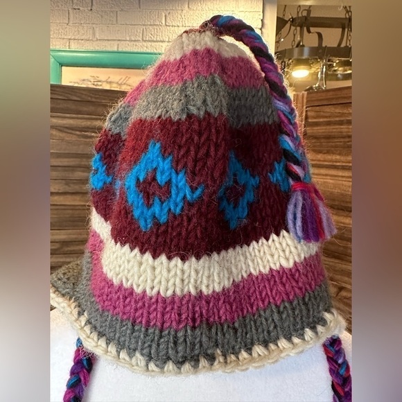 Nepal 100% Wool Knit Stripped Earflap Beanie Ski Hat Cap Fleece Lined Geometric - Picture 3 of 8